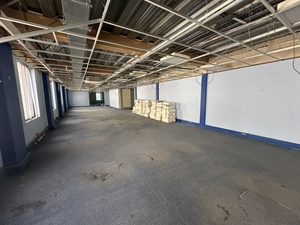 1 200m² Office Space to rent at Matador Centre in Cape Town CBD