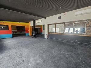 589m² Retail Shops to rent at The Village Square - Durbanville in Durbanville