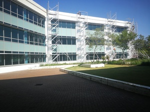 4 200m² Office Space to rent at Waterfall Circle in Waterfall City