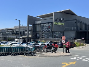 Office Space to rent at Design Quarter Retail Offices in Fourways