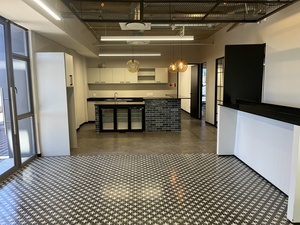 428m² Office Space to rent at Design Quarter Retail Offices in Fourways