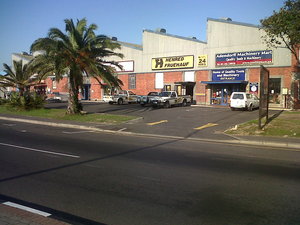 163m² Office Space to rent at 9 Montague Drive in Montague Gardens