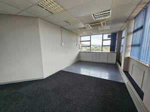 1 043m² Office Space to rent at Louwville Place in Bellville CBD