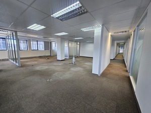 632m² Office Space to rent at Avanti Office Park in Tygervalley Waterfront