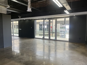 267m² Office Space to rent at Design Quarter Retail Offices in Fourways