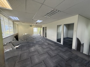 303m² Office Space to rent at Grove Exchange in Claremont
