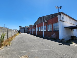 Warehouse to rent at 32 Benbow Avenue - Epping in Epping Industrial