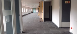 Warehouse to rent at Howick Close Waterfall Park in Vorna Valley