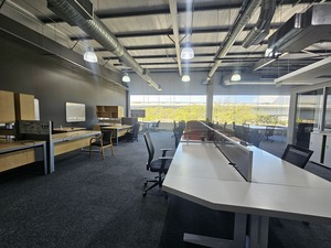 3 200m² Office Space to rent at Northgate Park Section Street in Paarden Eiland