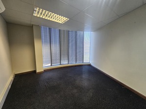 632m² Office Space to rent at Avanti Office Park in Tygervalley Waterfront