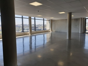 320m² Retail Shops to rent at 168 Grayston in Sandton Central