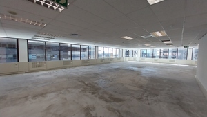 920m² Office Space to rent at 2 Long Street in Cape Town CBD