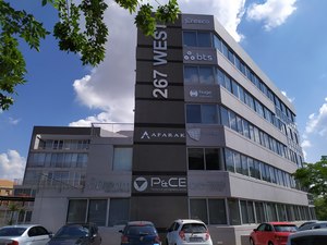 418m² Office Space to rent at 267 West Street in Central Centurion