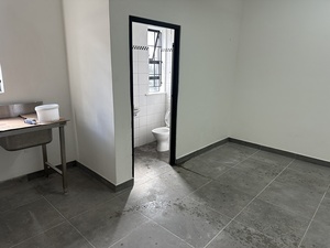107m² Office Space to rent at 9 Yew Street - Salt River in Salt River