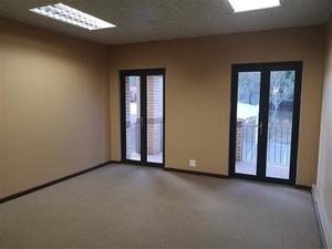 200m² Office Space to rent at Beaulieu Office Park in Midrand