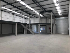 Warehouse to rent at Bellray Business Park in Stikland