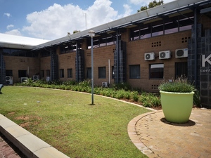 385m² Office Space to rent at Central Park - Midrand in Randjespark