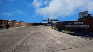 621m² Office Space to rent at Consani Industrial Park in Elsies River