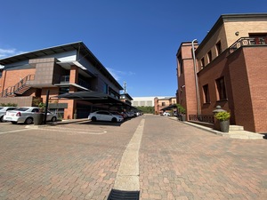 196m² Office Space to rent at Eastgate Lane Office Park in Bedfordview