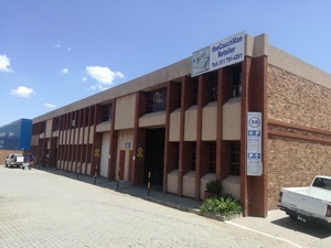320m² Warehouse to rent at Ferndale Industrial Park in Ferndale