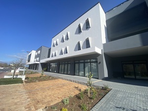 Office Space to rent at Halo Medical Suites Paardevlei in Paardevlei