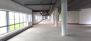 1 922m² Office Space to rent at Cascade Close in Vorna Valley
