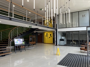 229m² Office Space to rent at Hurlingham Office Park in Hurlingham