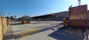2 094m² Warehouse to rent at Independence Square in Ottery