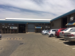 347m² Warehouse to rent at Industrial Village - Kya Sands in Kya Sand