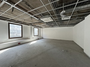 1 179m² Office Space to rent at Matador Centre in Cape Town CBD