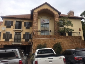 410m² Warehouse to rent at Meadowbrook Office Park Adampol in Olivedale