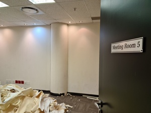1 291m² Office Space to rent at Nelson Mandela Square in Sandton Central