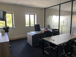 790m² Office Space to rent at Pineslopes Shopping Centre in Fourways