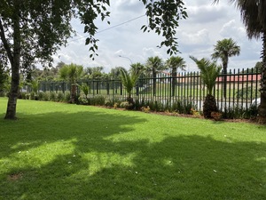 584m² Office Space to rent at Santos Building in Bruma
