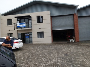 1 152m² Warehouse to rent at Saxenburg Park in Kuilsrivier