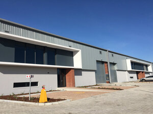 Warehouse to rent at Stonewood Park in Okavango