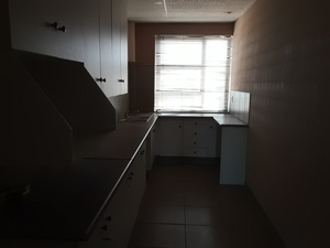 800m² Office Space to rent at Surrey Ave in Ferndale