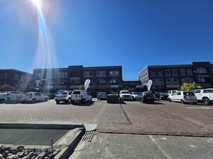 151m² Retail Shops to rent at The Bridge Centre - Tygervalley in Bo Oakdale
