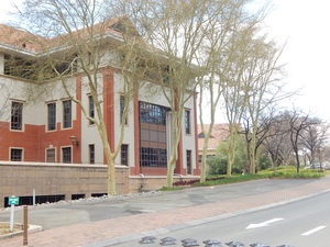 498m² Office Space to rent at The Campus in Bryanston