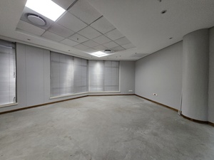 888m² Office Space to rent at The Place in Sandton Central