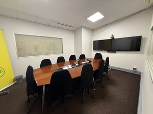 497m² Office Space to rent at The Waverley Business Park in Observatory