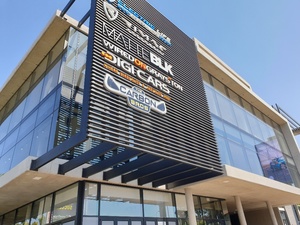 Retail Shops to rent at 168 Grayston in Sandton Central