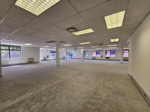 400m² Office Space to rent at Plattekloof Office Park in Plattekloof