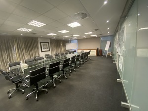 963m² Office Space to rent at 18 Skeen Boulevard in Bedfordview