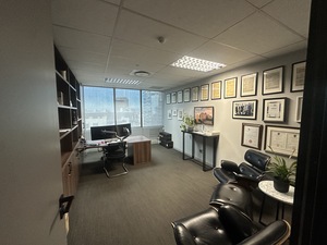 799m² Office Space to rent at 2 Long Street in Cape Town CBD
