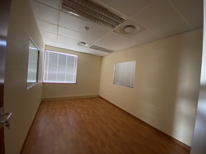 656m² Office Space to rent at Bedford Centre in Bedfordview