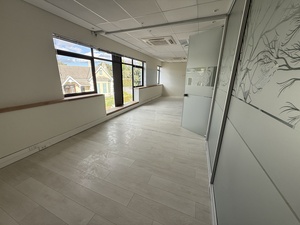 415m² Office Space to rent at Boundary Terraces in Newlands