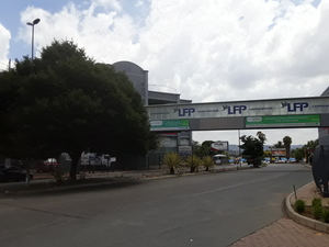 556m² Office Space to rent at Bridge on Bond in Randburg CBD