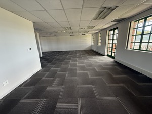 128m² Office Space to rent at Brookside Office Park in Claremont