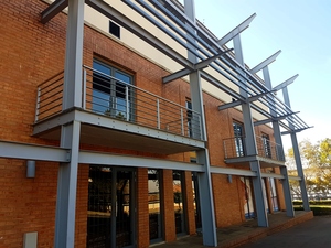 196m² Warehouse to rent at Eco Square in Highveld Techno Park
